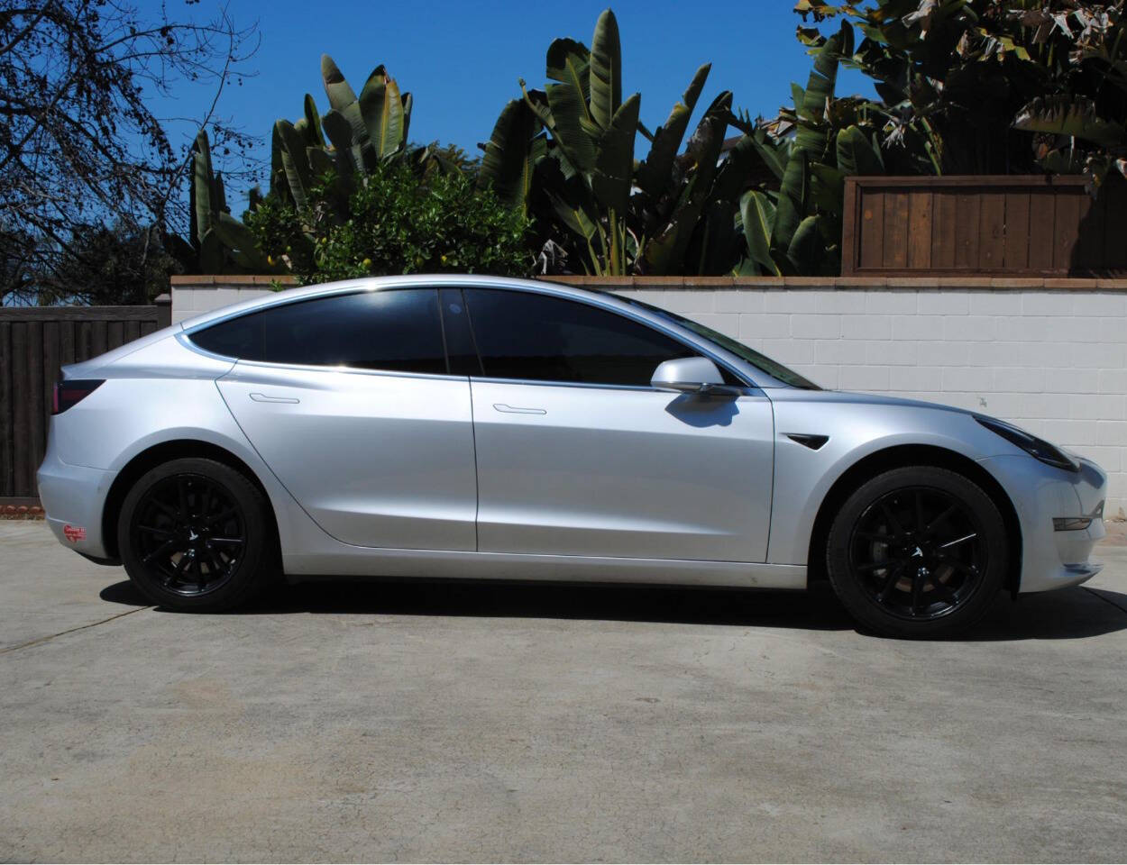 Silver 2018 Tesla Model 3 Long Range Long Range 4dr Fastback 5