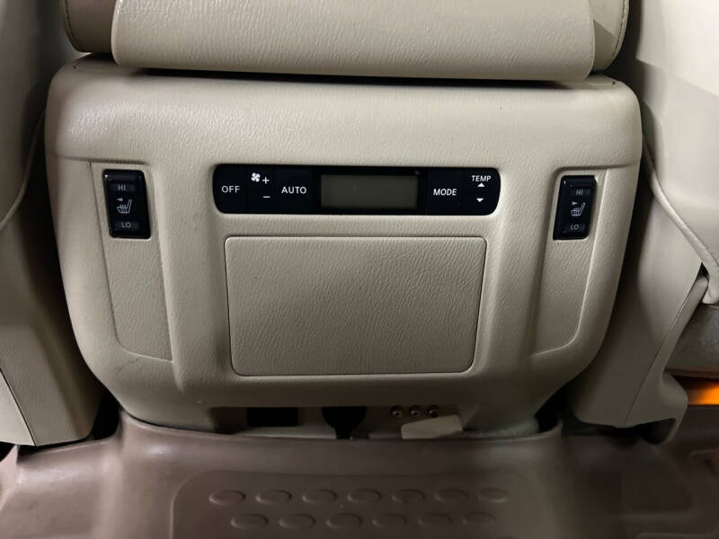 2011 Infiniti QX56