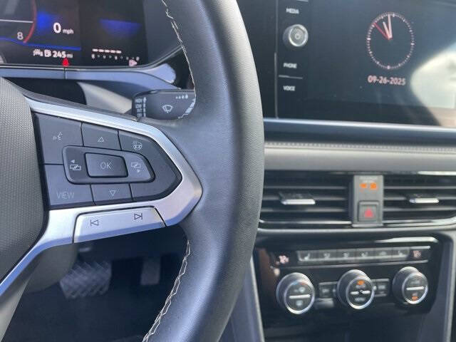 2024 Volkswagen Taos SE