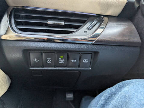 2017 Toyota Avalon XLE Premium