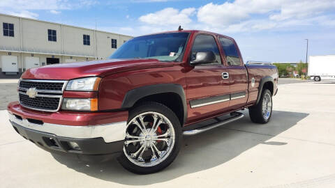 2006 Chevrolet Silverado 1500 for sale at JULIANO'S GARAGE AUTO SALES in Ocoee FL