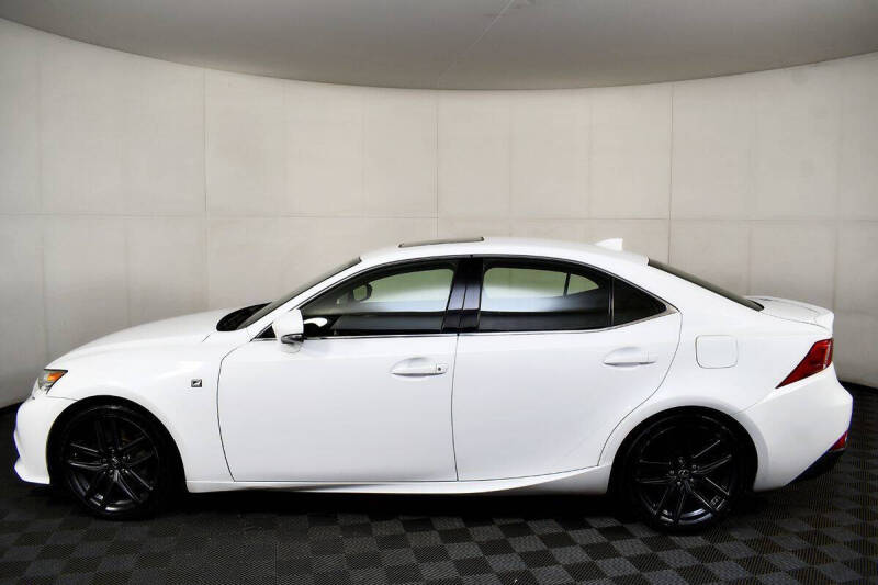 2016 Lexus IS 300