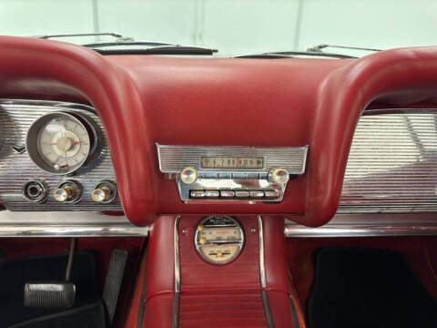 1960 Ford Thunderbird