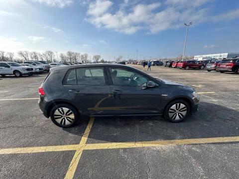 2019 Volkswagen e-Golf SE