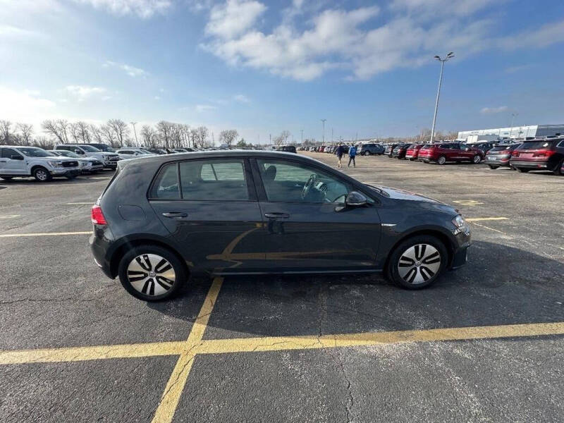 2019 Volkswagen e-Golf SE