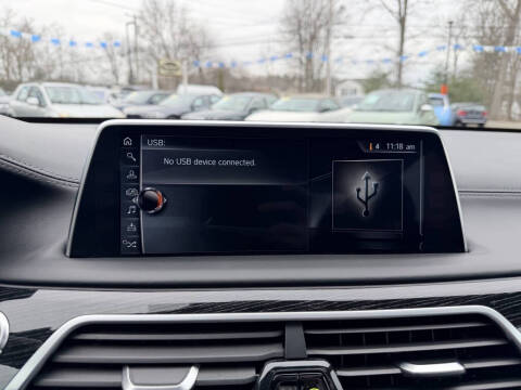 2017 BMW 7 Series 750i