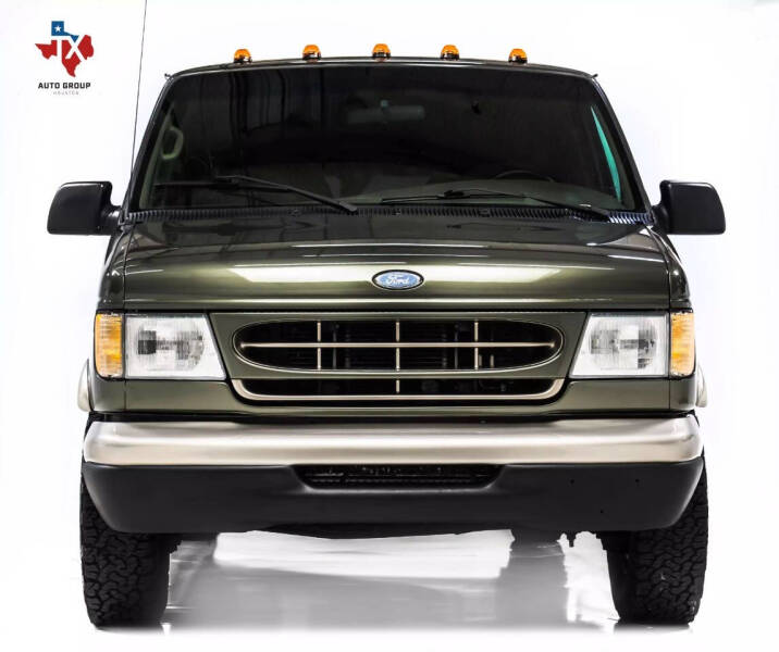 2002 Ford E-Series E-350 SD XLT