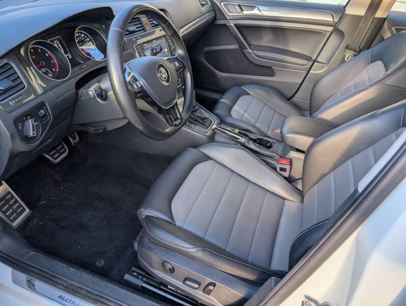 2017 Volkswagen Golf Alltrack TSI SEL 4Motion