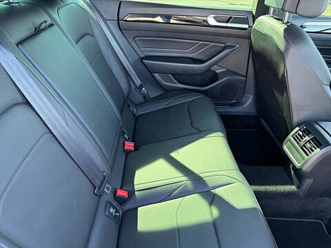 2022 Volkswagen Arteon SE R-Line