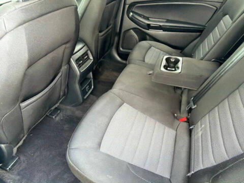 2020 Ford Edge SE