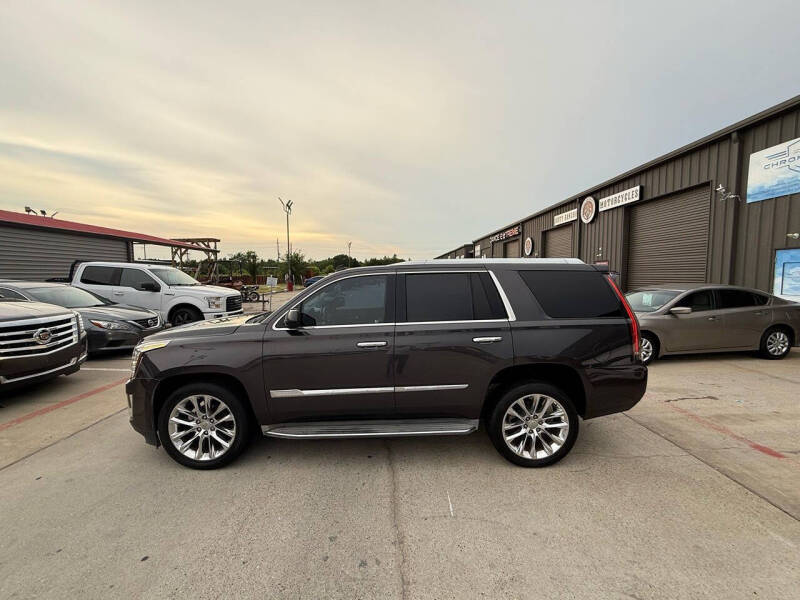 2015 Cadillac Escalade Luxury
