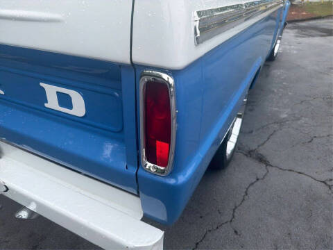 1966 Ford F-100