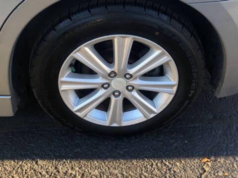 2011 Subaru Legacy 2.5i Premium