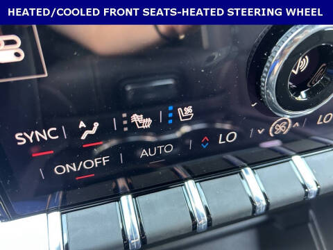 2025 GMC Yukon Elevation