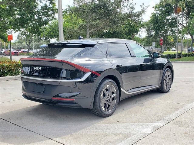 2025 Kia EV6 Light Long Range