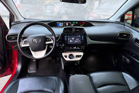 2018 Toyota Prius Three Touring