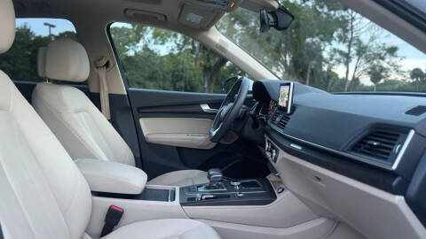 2019 Audi Q5 quattro Premium Plus 45 TFSI