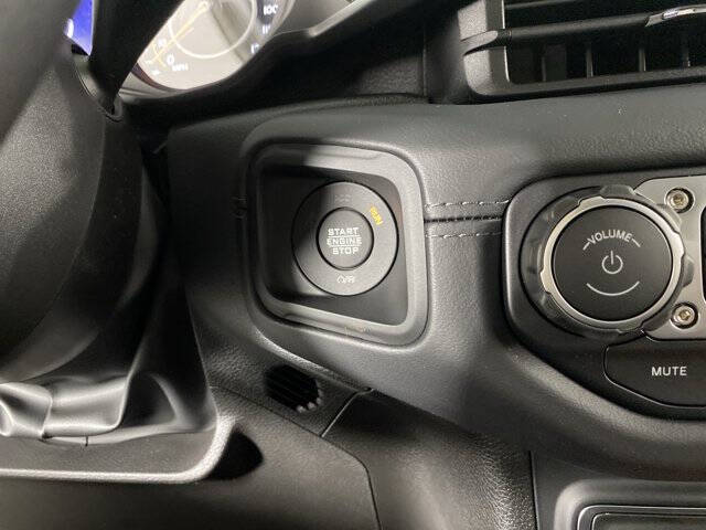 2025 Jeep Gladiator Mojave X