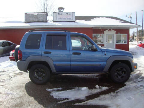 2005 Jeep Liberty for sale at G and G AUTO SALES in Merrill WI