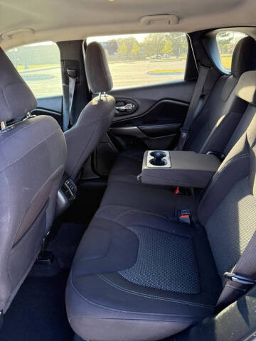 2020 Jeep Cherokee Latitude