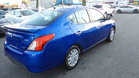 2015 Nissan Versa 1.6 SV
