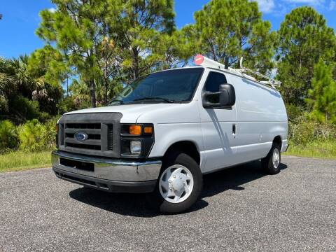 2009 Ford E-Series Cargo for sale at VICTORY LANE AUTO SALES in Port Richey FL