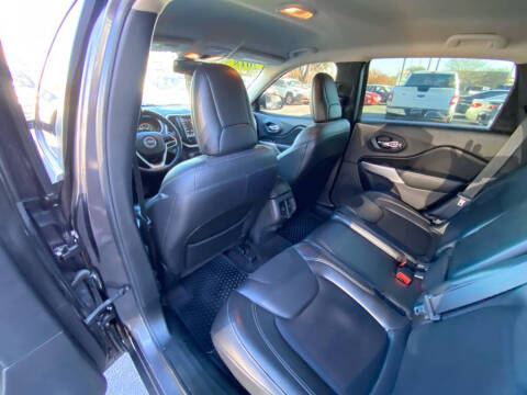 2018 Jeep Cherokee Latitude Plus