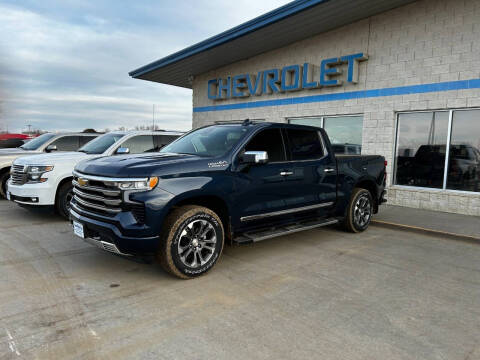 2022 Chevrolet Silverado 1500 for sale at Tyndall Motors in Tyndall SD
