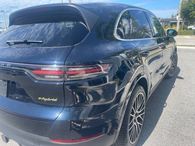 2019 Porsche Cayenne E-Hybrid