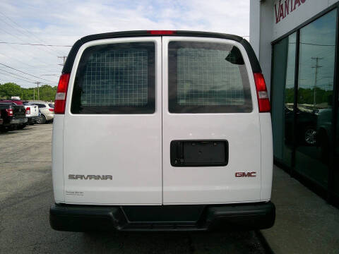 2019 GMC Savana 2500