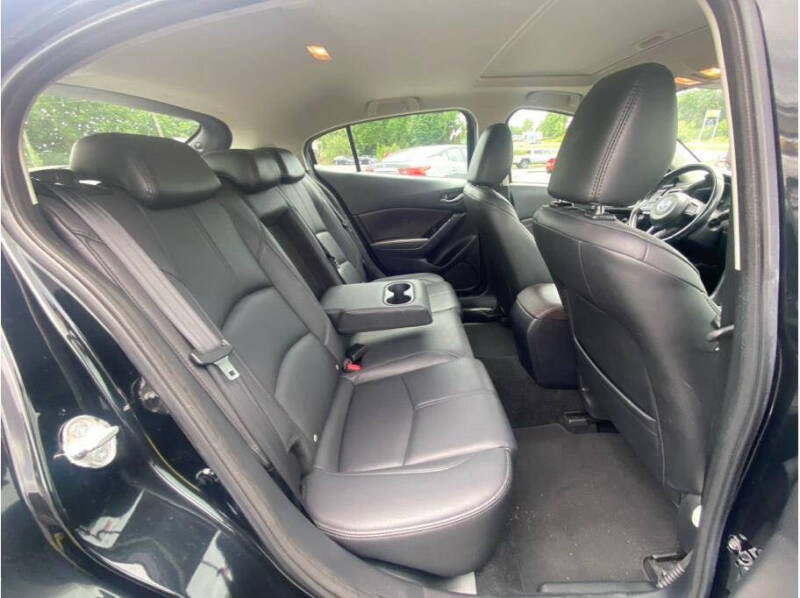 2018 Mazda MAZDA3 Touring