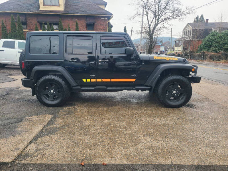 2011 Jeep Wrangler Unlimited Sport photo 4