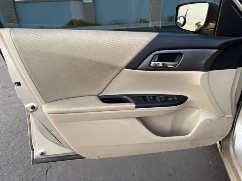 2015 Honda Accord LX