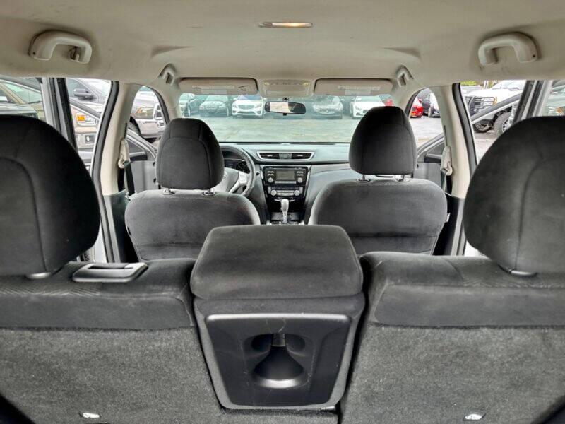 2014 Nissan Rogue  - $16,995
