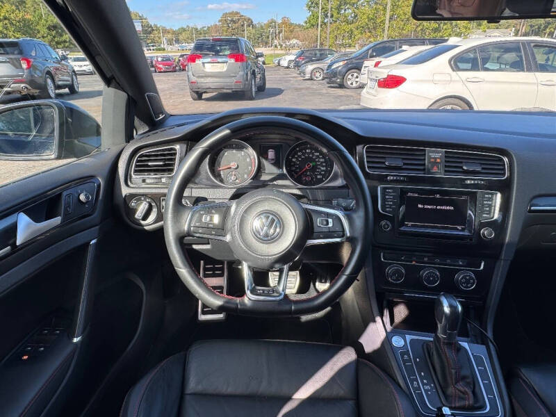 2015 Volkswagen Golf GTI SE