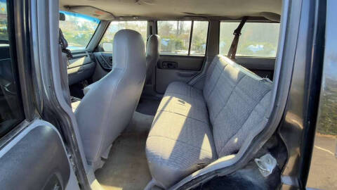 1998 Jeep Cherokee Sport