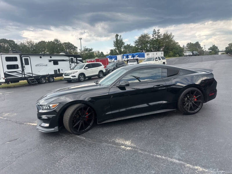 2017 Ford Mustang V6
