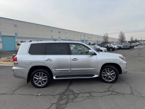 2013 Lexus LX 570