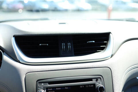 2017 Chevrolet Traverse LS