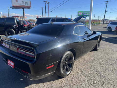2020 Dodge Challenger SXT