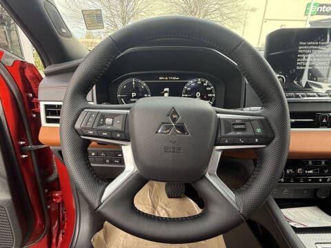 2025 Mitsubishi Outlander PHEV