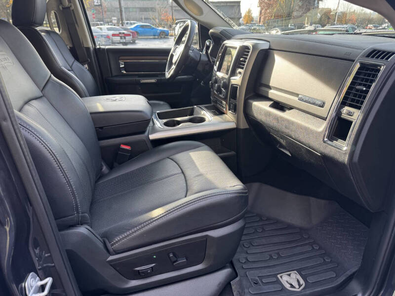 2018 RAM 3500 Laramie