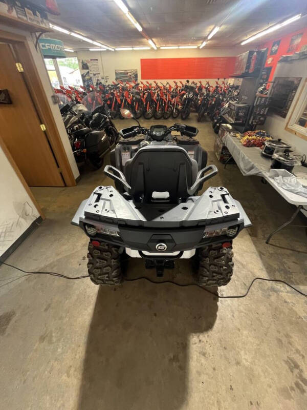 2024 CFMoto CForce 800 XC