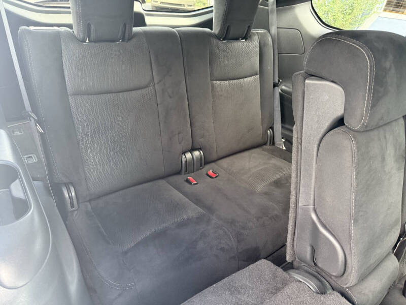 2015 Nissan Pathfinder SV