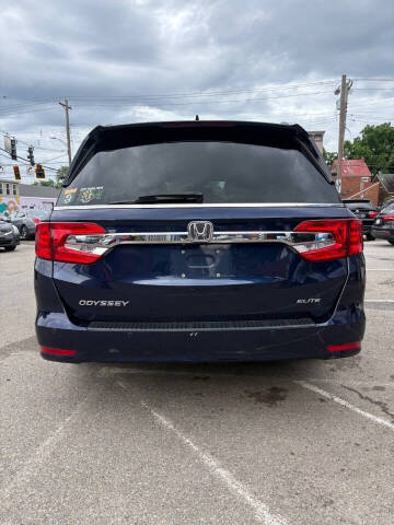 2018 Honda Odyssey Elite