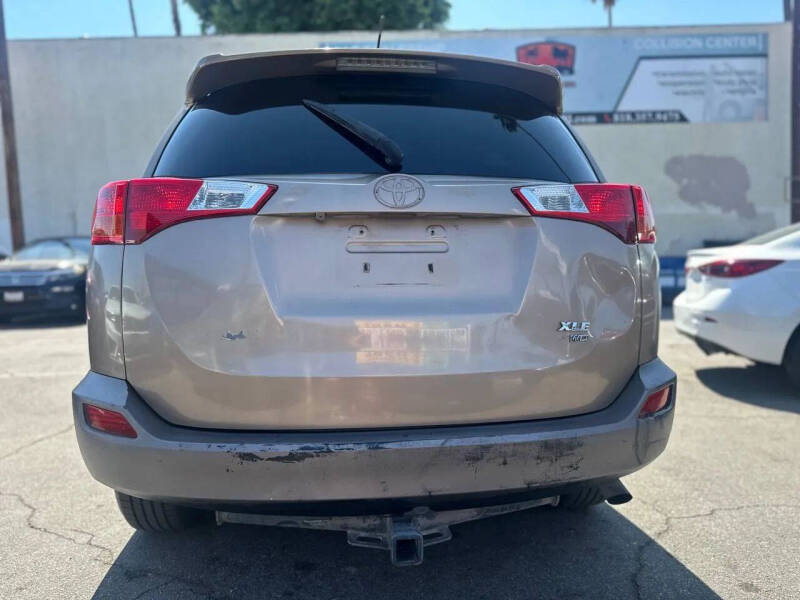 2014 Toyota RAV4 XLE