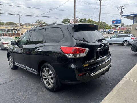 2015 Nissan Pathfinder SL