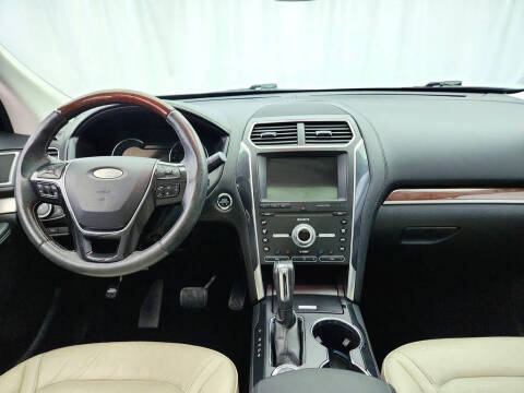 2019 Ford Explorer Platinum