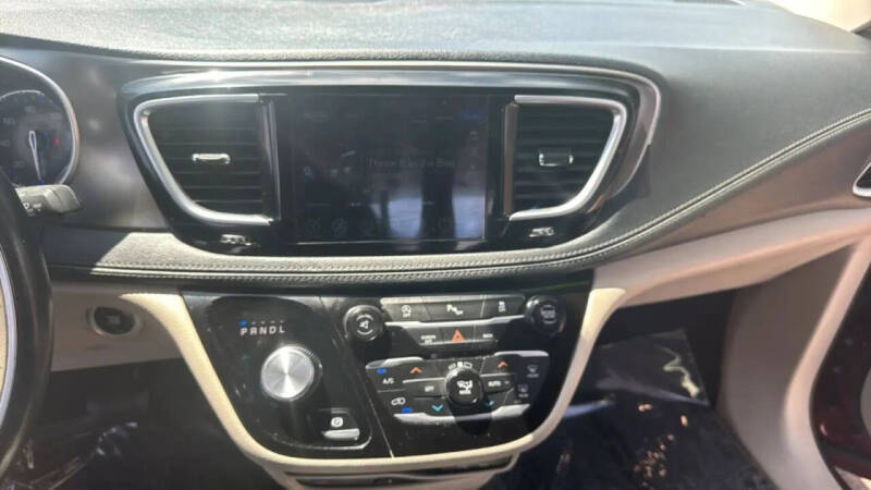 2017 Chrysler Pacifica Limited