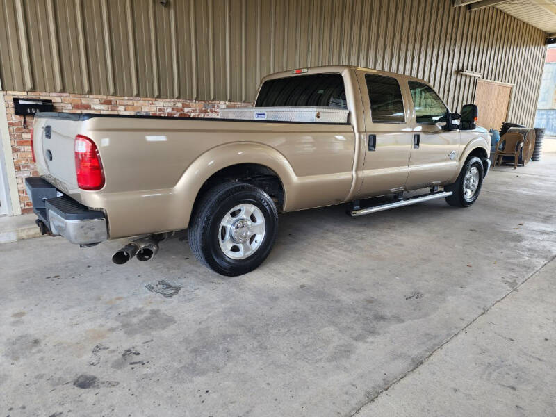 2012 Ford F-350 Super Duty XLT photo 7